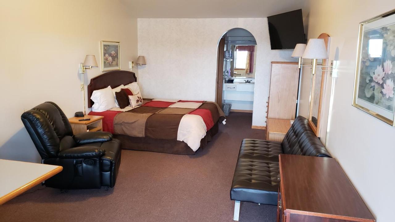 Bryan Inn Экстерьер фото